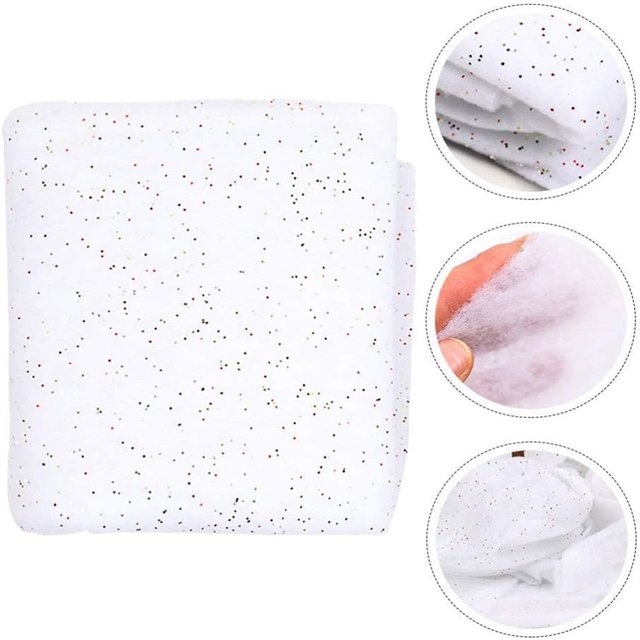 White spotted snow blanket